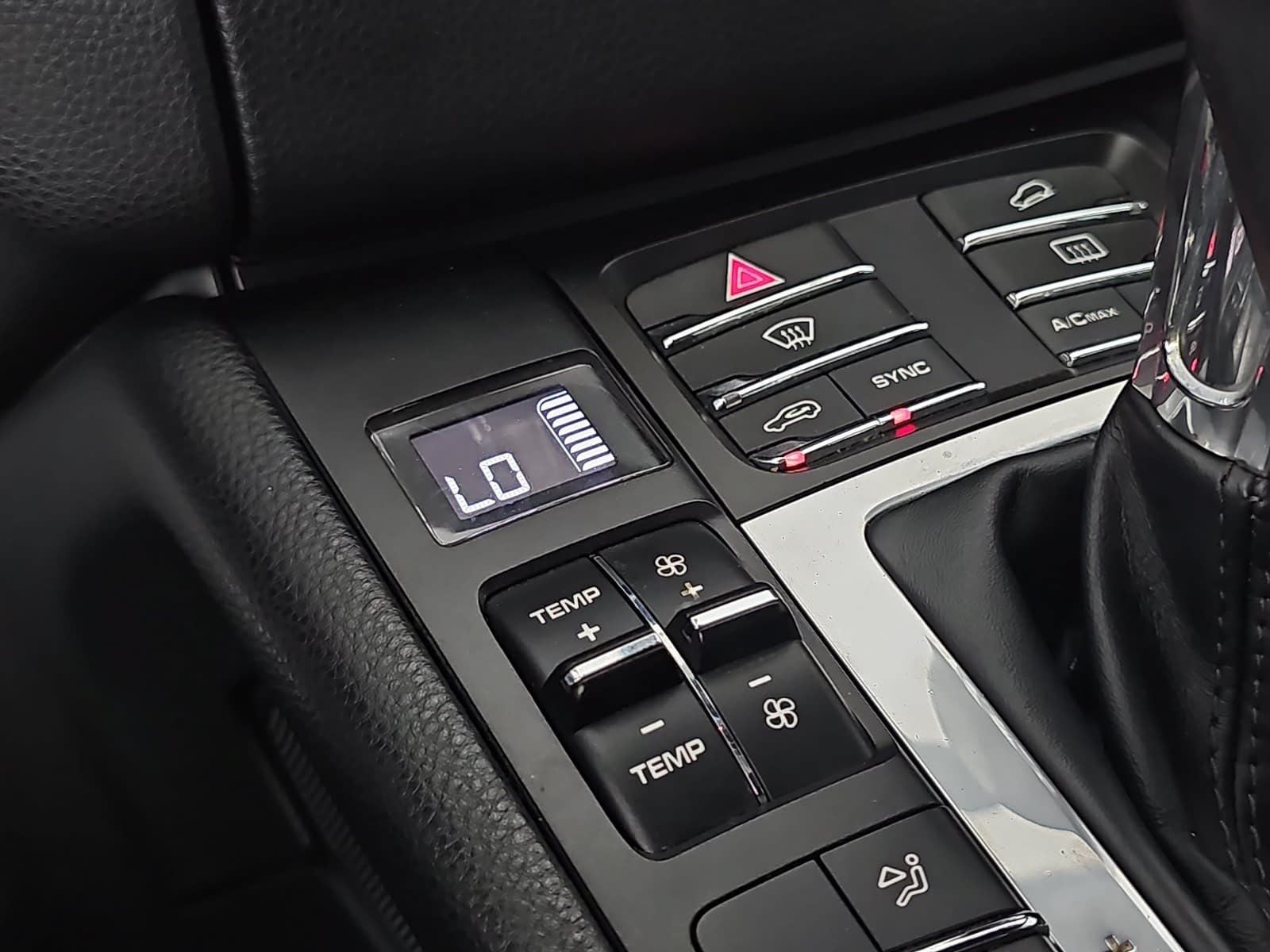 2018 Porsche Macan Base