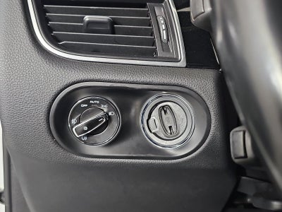 2018 Porsche Macan Base