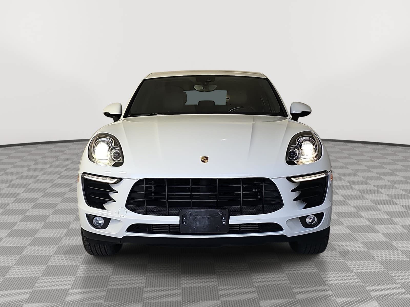 2018 Porsche Macan Base