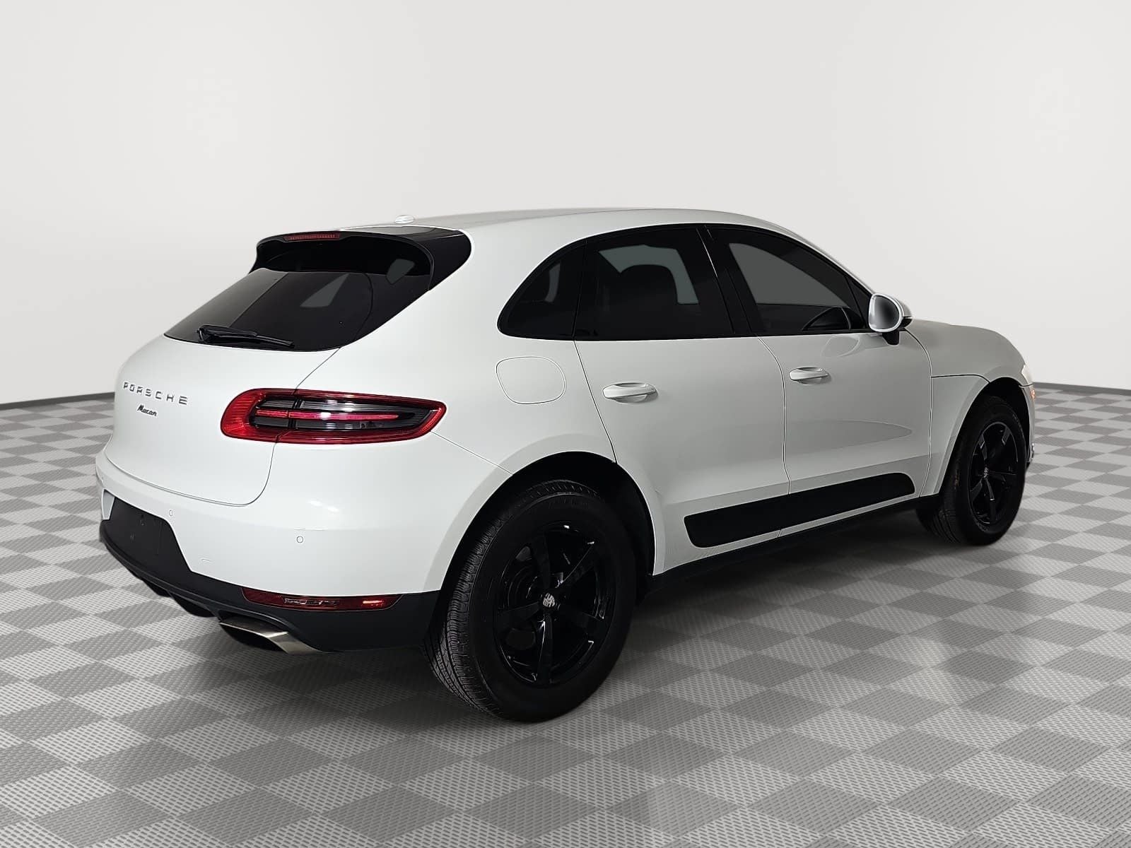 2018 Porsche Macan Base