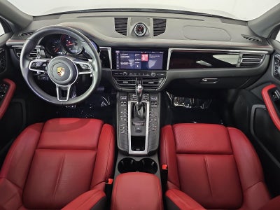 2020 Porsche Macan Base