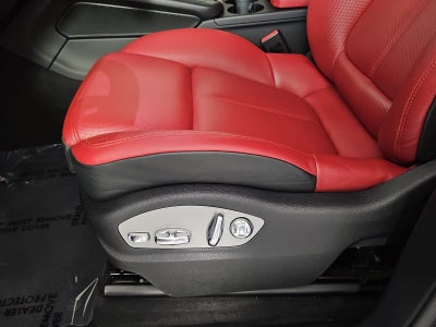 2020 Porsche Macan Base