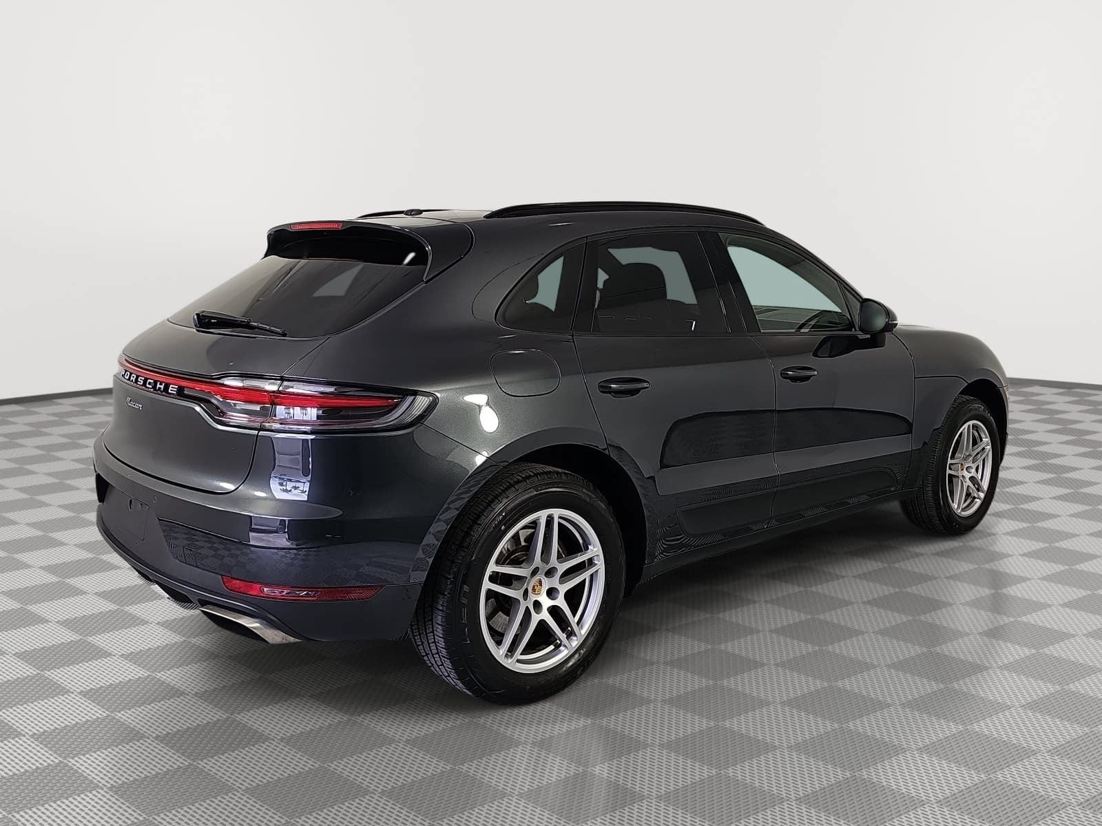 2020 Porsche Macan Base