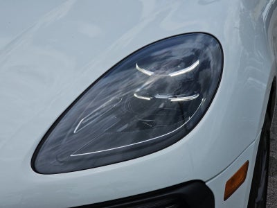 2023 Porsche Macan T