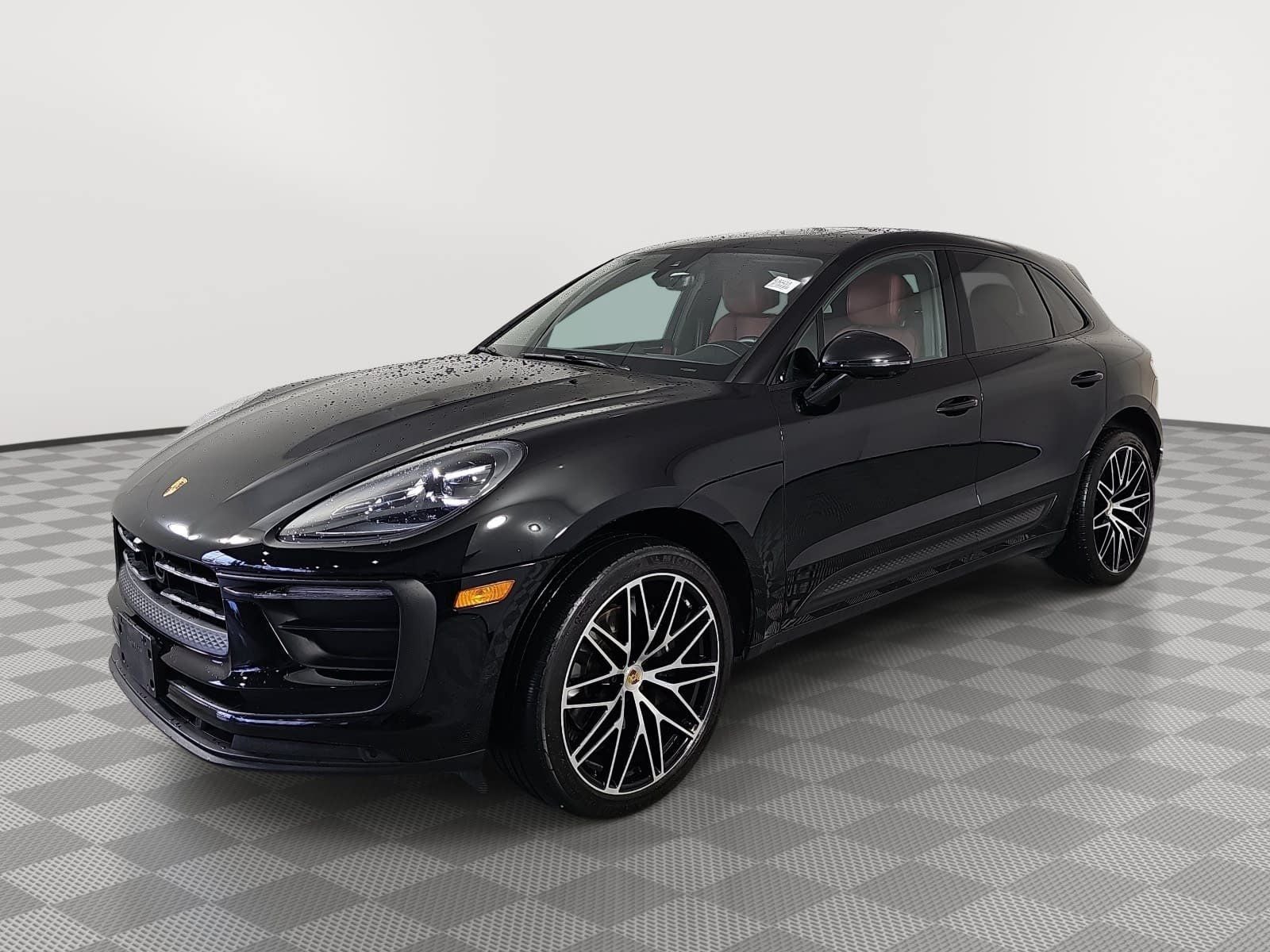2024 Porsche Macan Base
