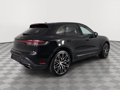 2024 Porsche Macan Base