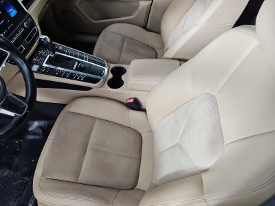 2019 Porsche Macan Base