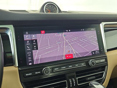 2019 Porsche Macan Base