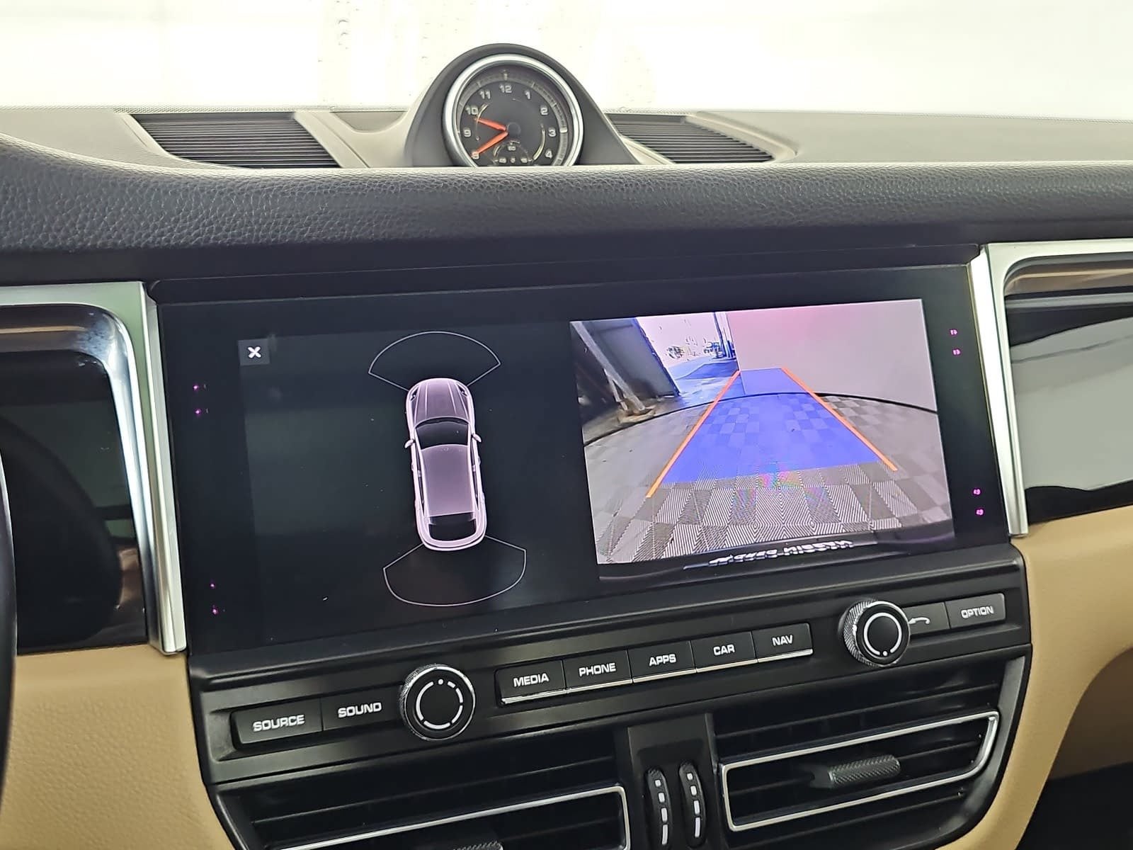 2019 Porsche Macan Base