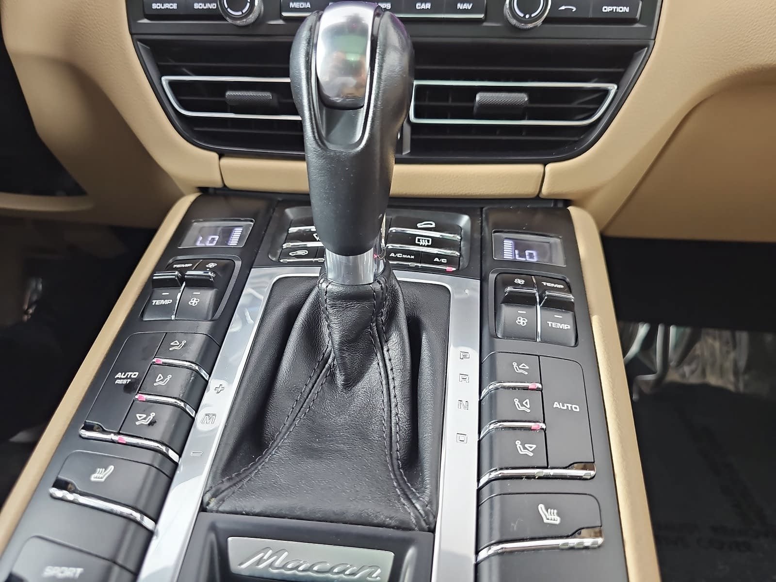 2019 Porsche Macan Base