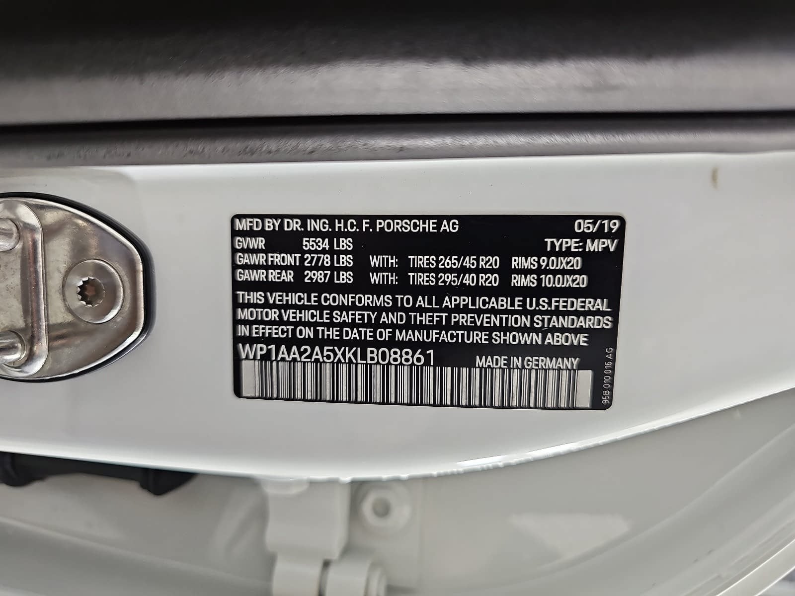 2019 Porsche Macan Base
