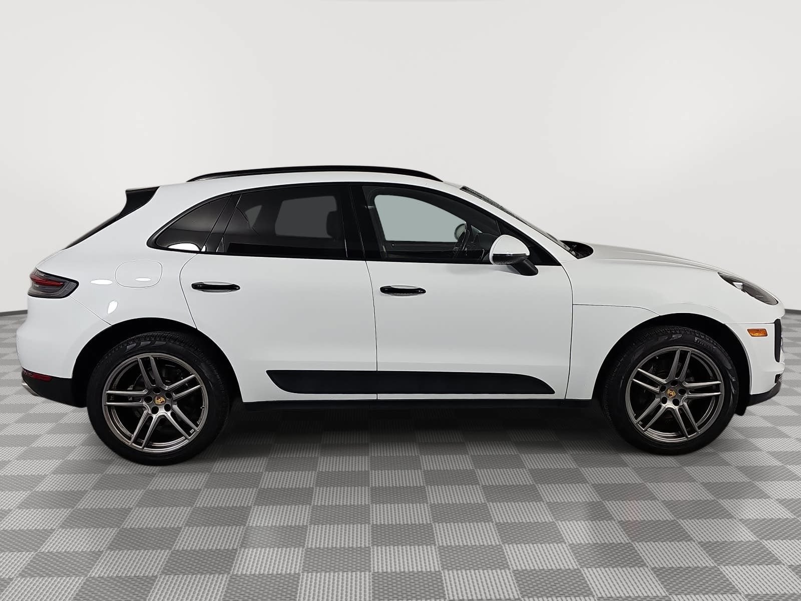 2019 Porsche Macan Base