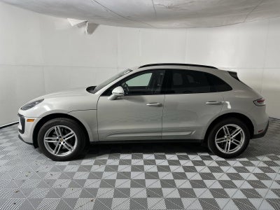 2023 Porsche Macan Base