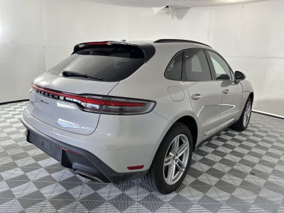 2023 Porsche Macan Base