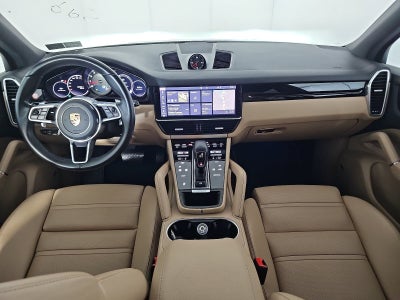 2021 Porsche Cayenne Base