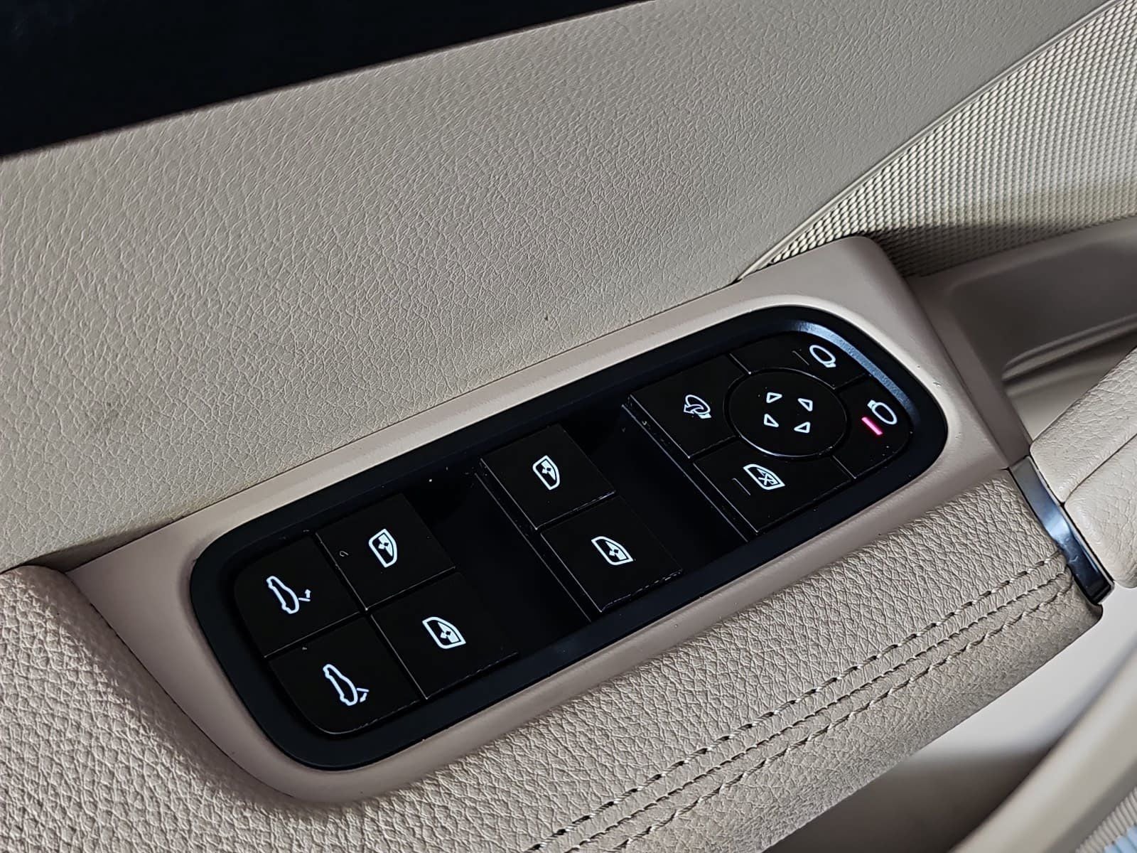2021 Porsche Cayenne Base