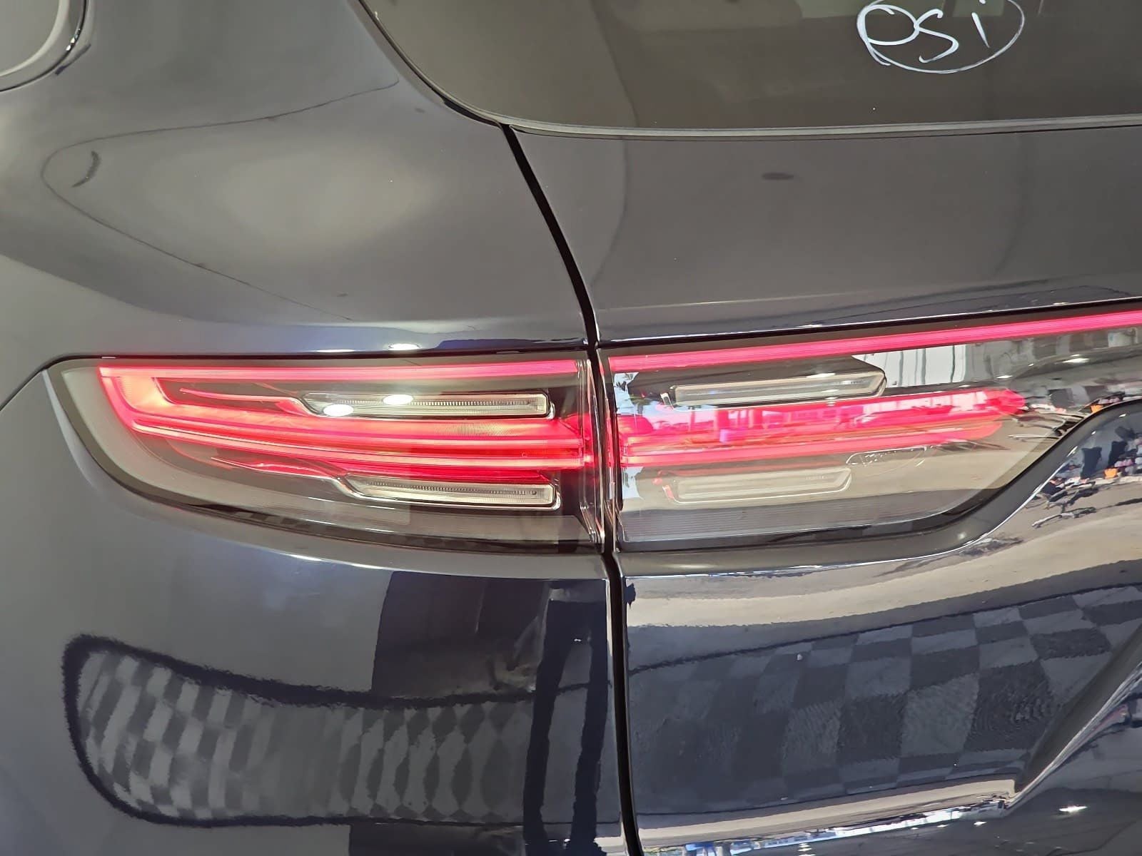 2021 Porsche Cayenne Base