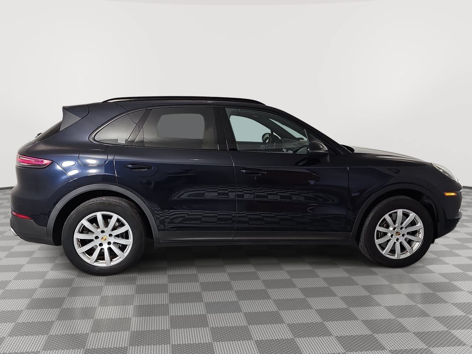 2021 Porsche Cayenne Base