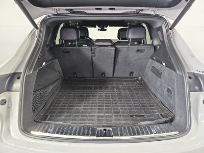 2022 Porsche Cayenne Platinum Edition