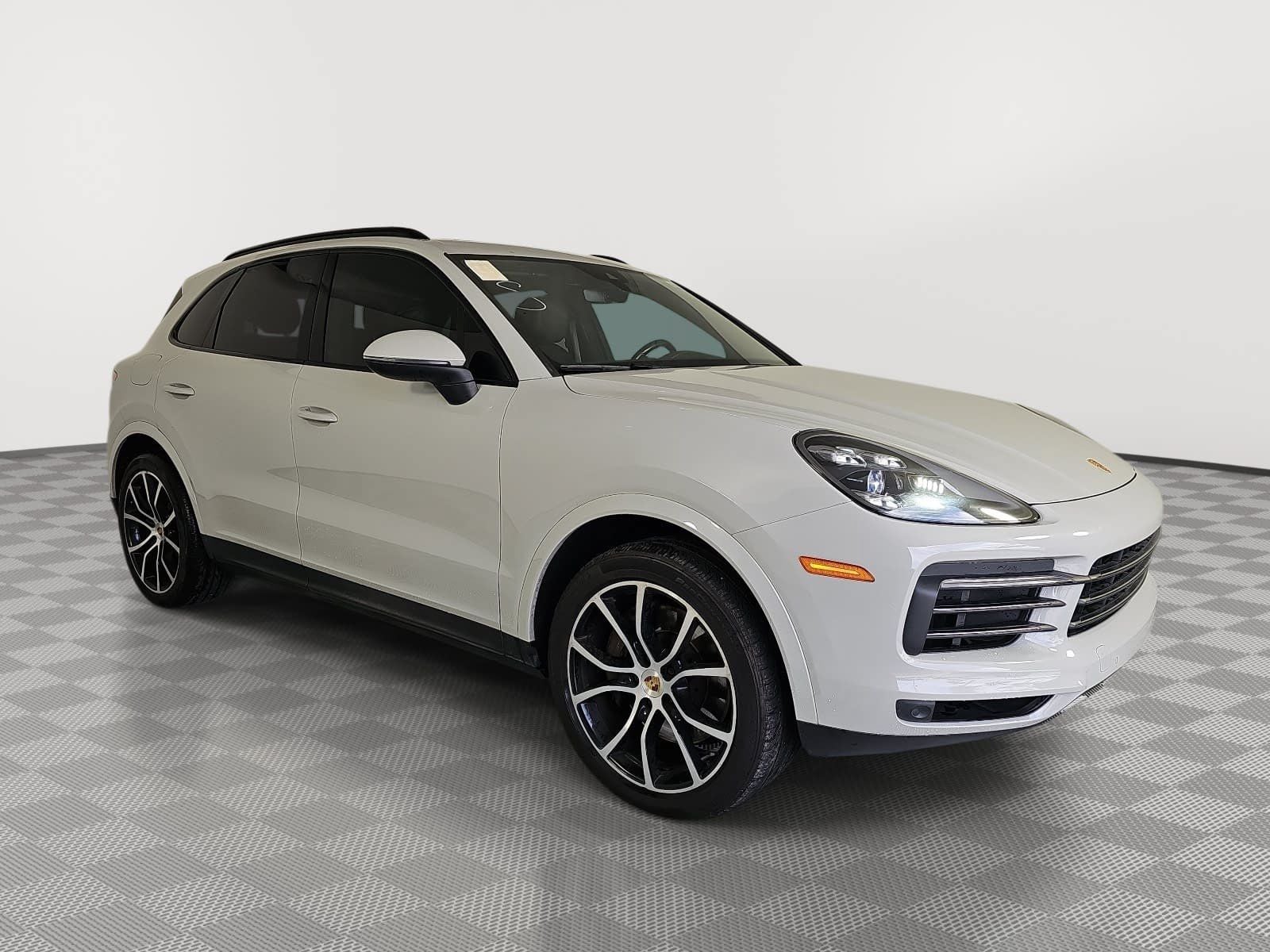 2022 Porsche Cayenne Platinum Edition