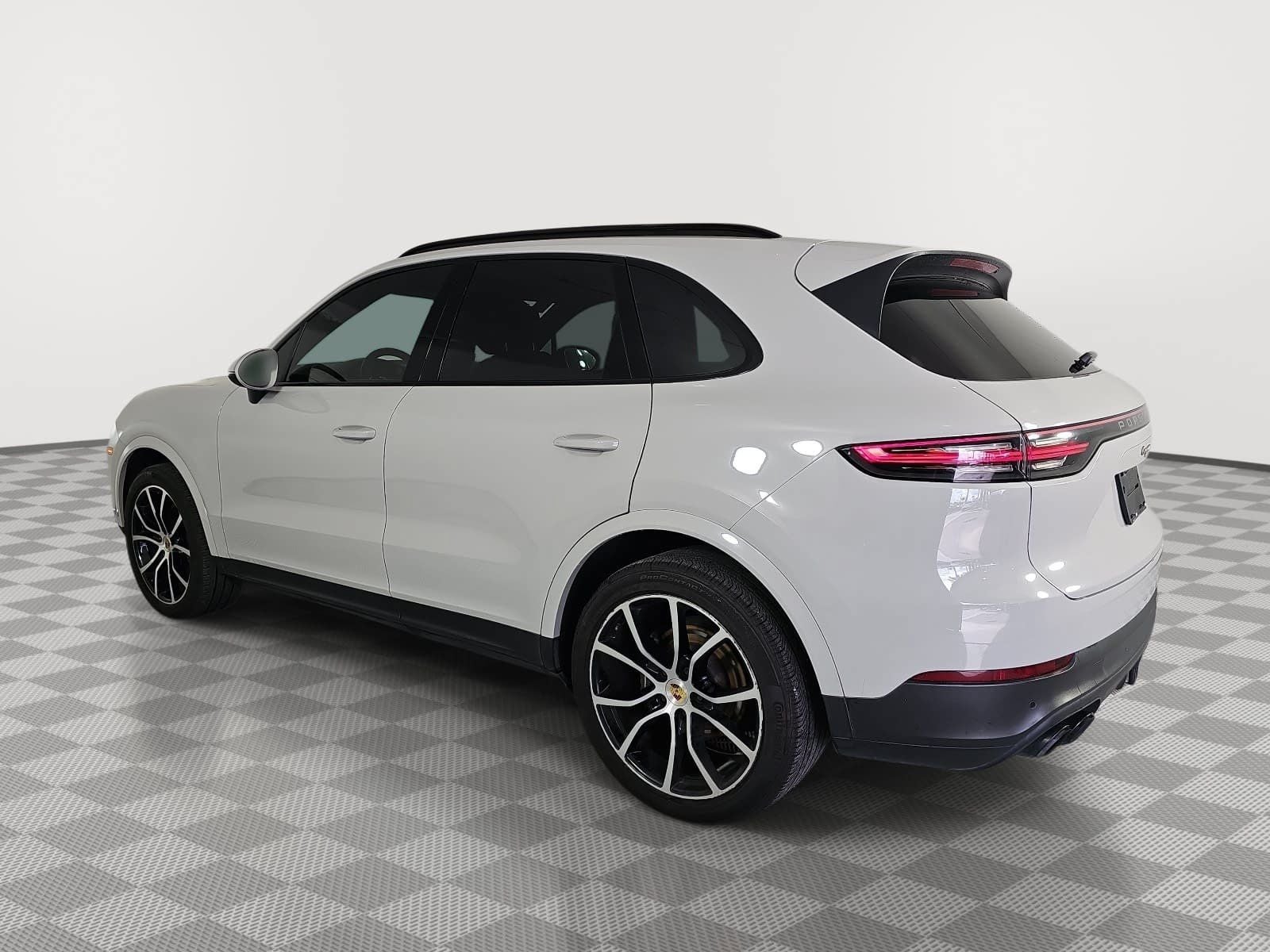 2022 Porsche Cayenne Platinum Edition