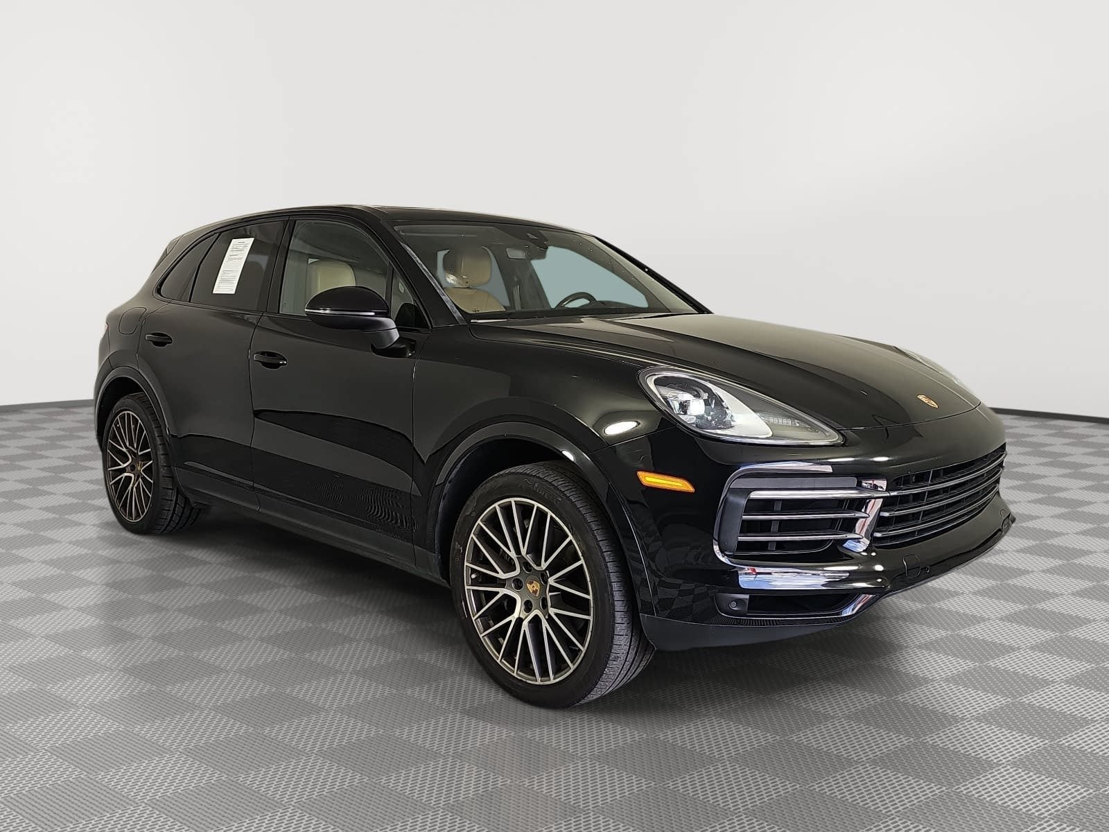 2023 Porsche Cayenne Platinum Edition