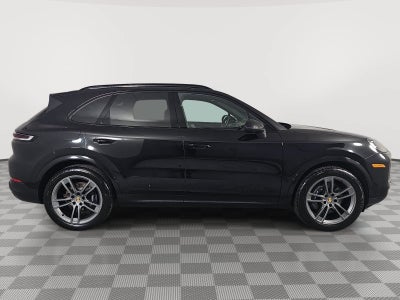 2024 Porsche Cayenne Base