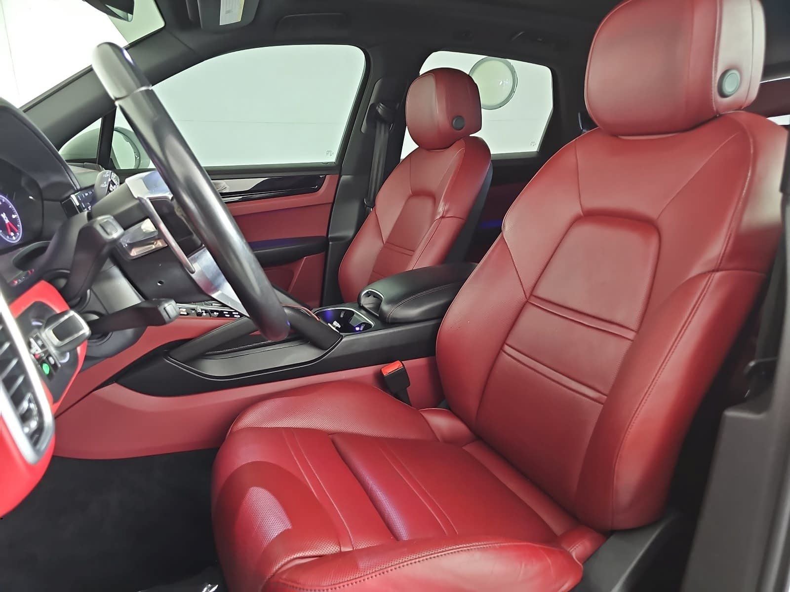 2020 Porsche Cayenne Base