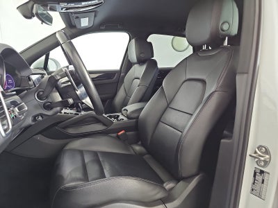 2021 Porsche Cayenne Base