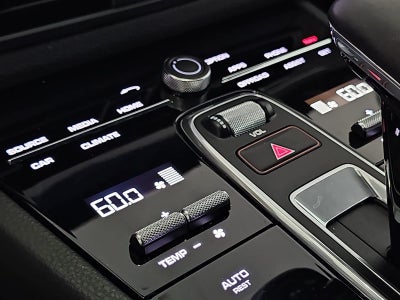 2021 Porsche Cayenne Base
