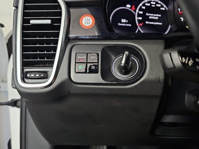 2021 Porsche Cayenne Base