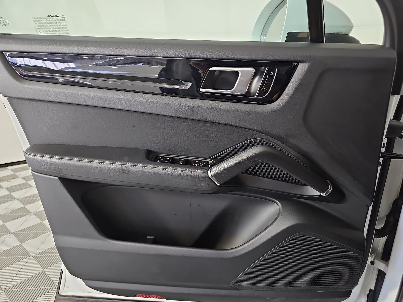 2021 Porsche Cayenne Base