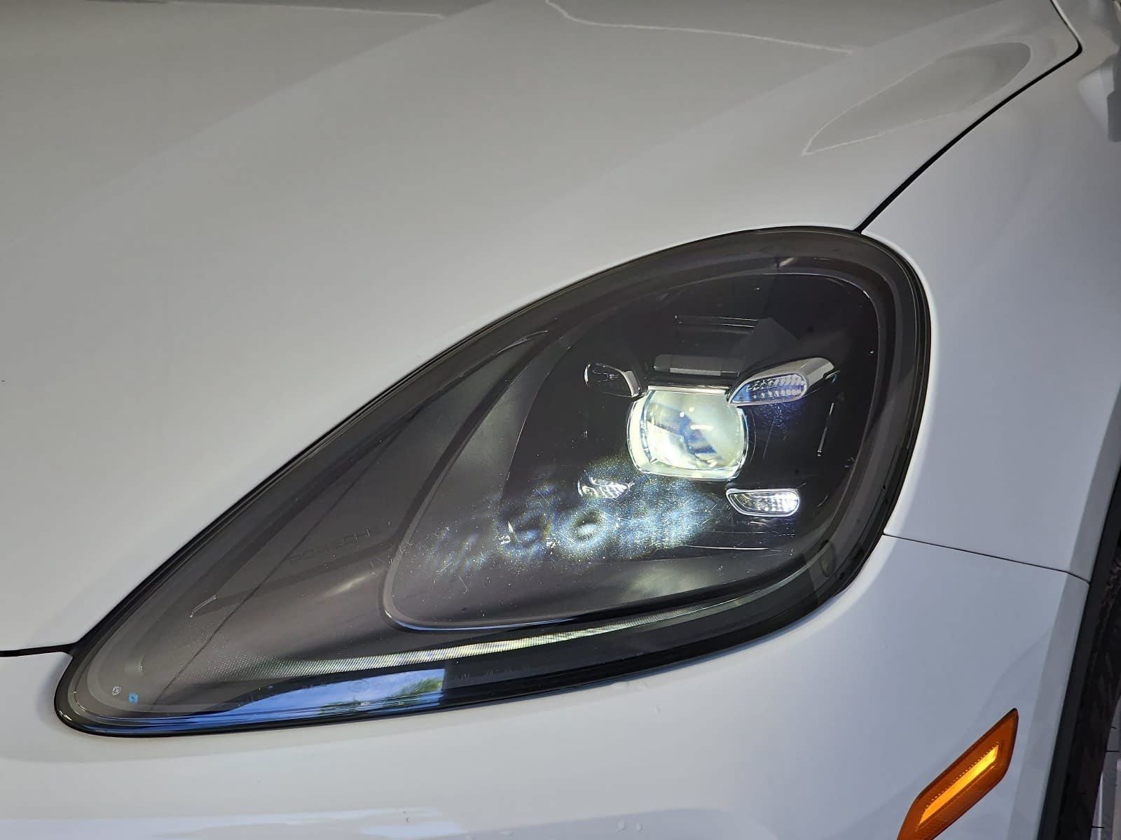 2021 Porsche Cayenne Base