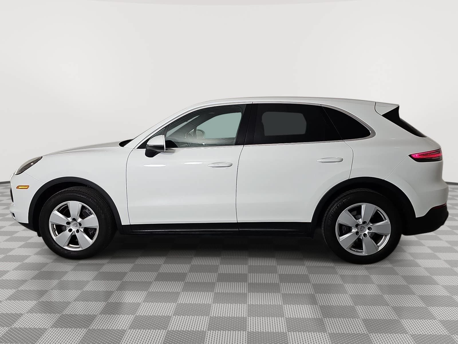 2021 Porsche Cayenne Base