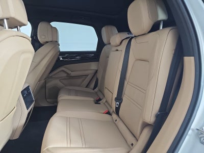 2023 Porsche Cayenne AWD