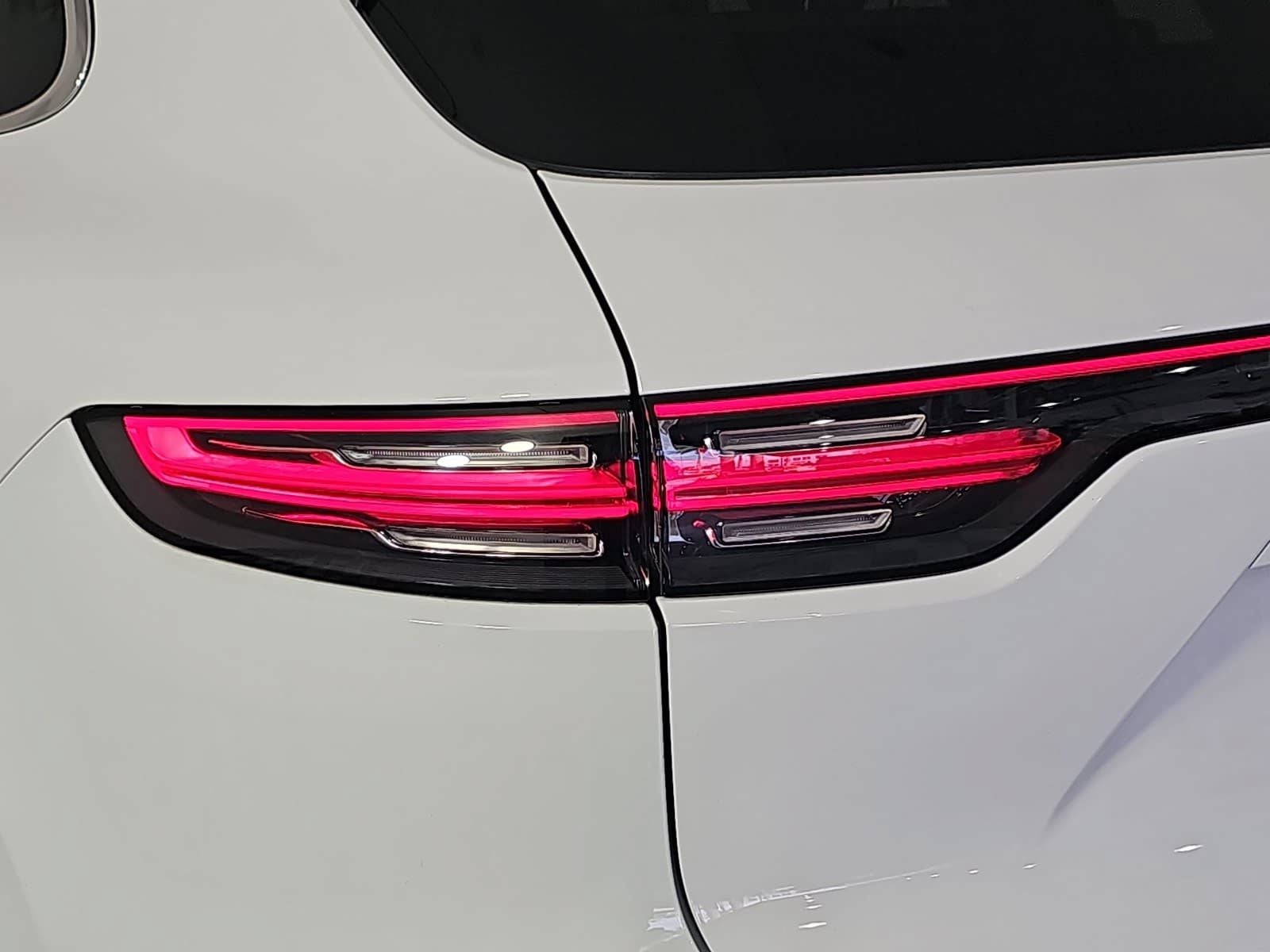 2023 Porsche Cayenne AWD