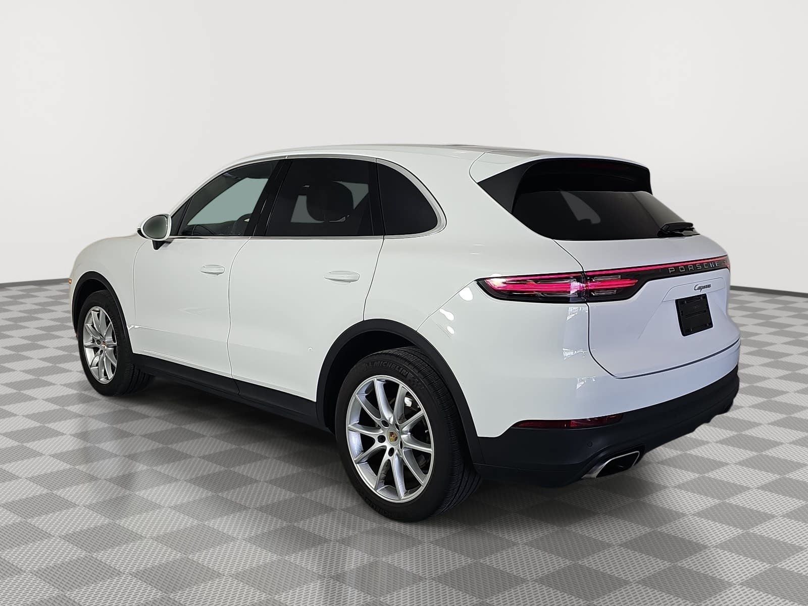 2023 Porsche Cayenne AWD