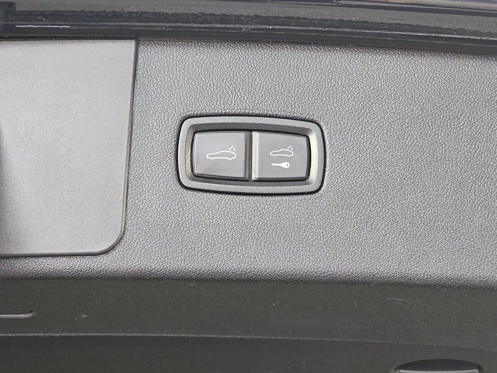 2019 Porsche Cayenne Base