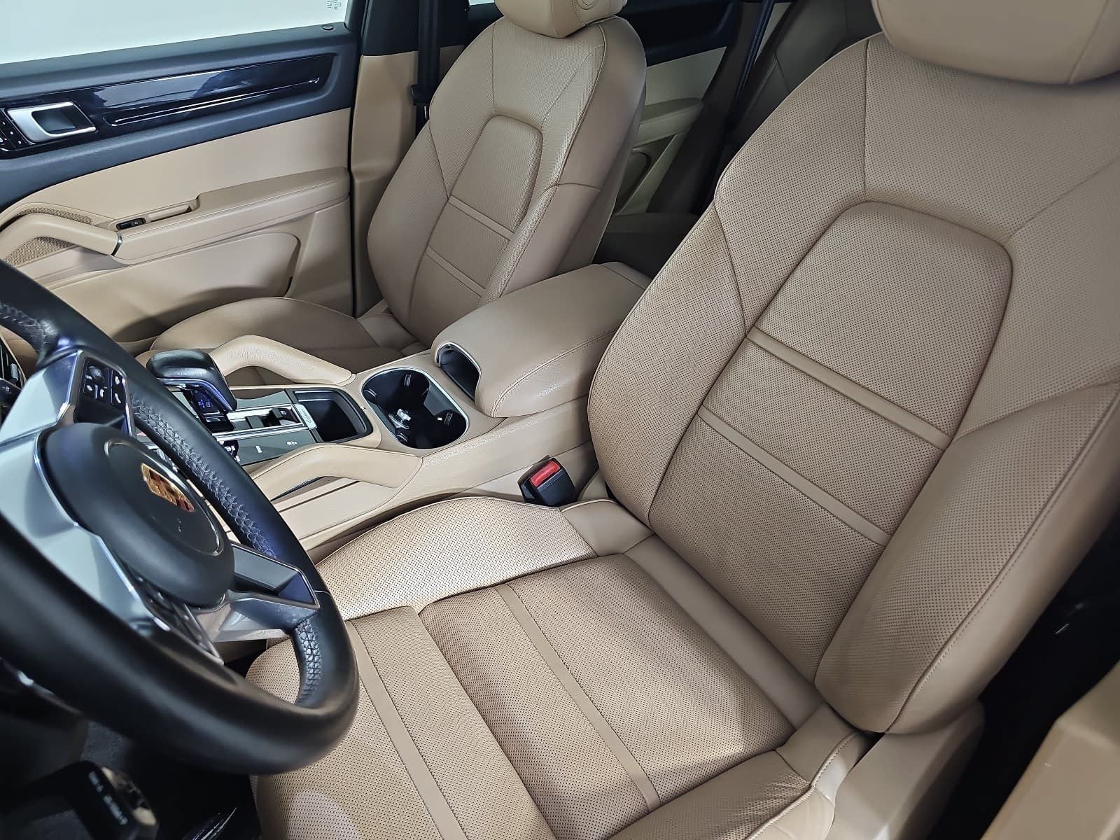 2019 Porsche Cayenne Base
