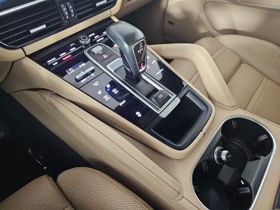 2019 Porsche Cayenne Base