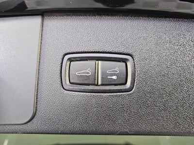 2023 Porsche Cayenne Base