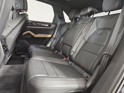 2024 Porsche Cayenne Base