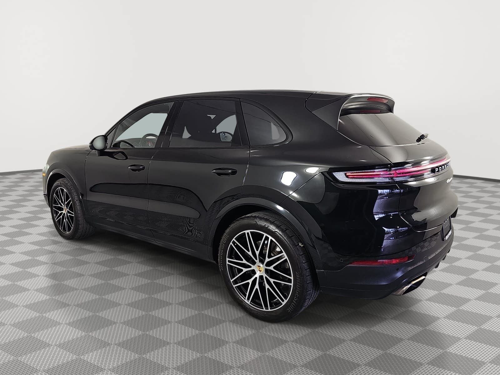 2024 Porsche Cayenne Base