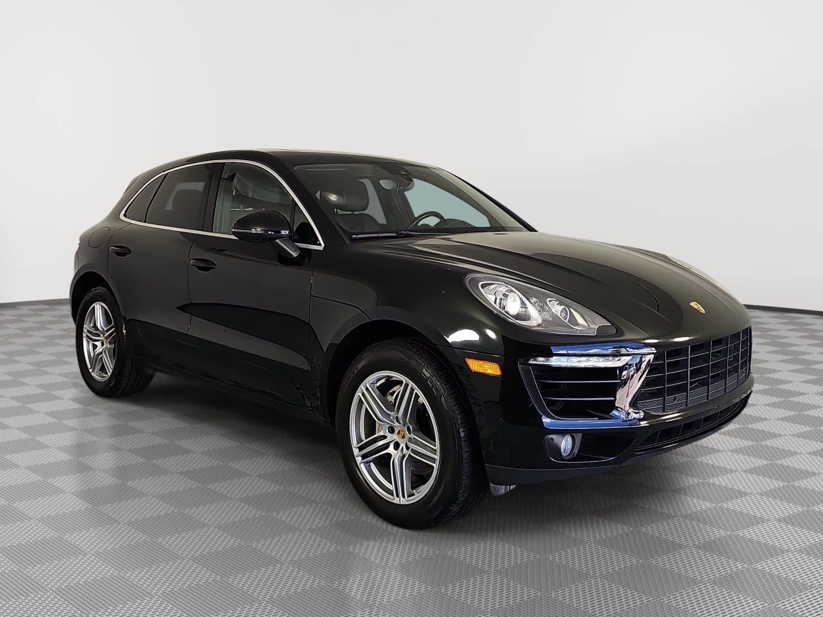 2018 Porsche Macan S
