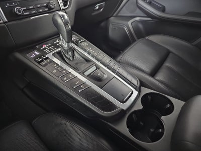 2018 Porsche Macan S