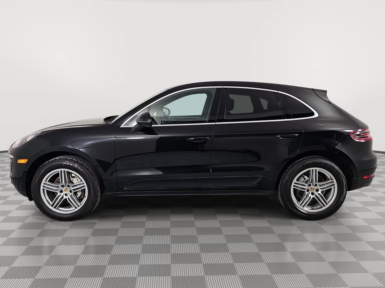 2018 Porsche Macan S