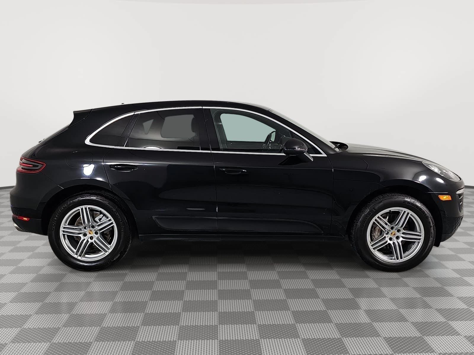 2018 Porsche Macan S