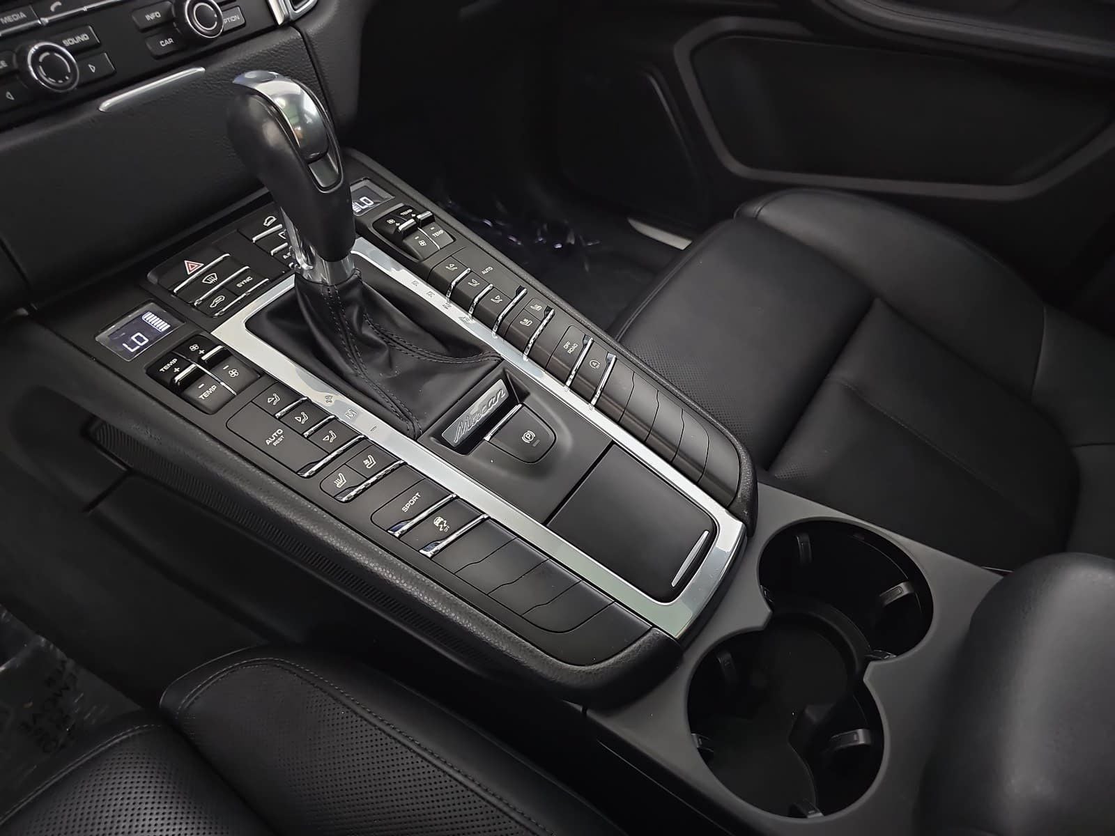 2016 Porsche Macan S