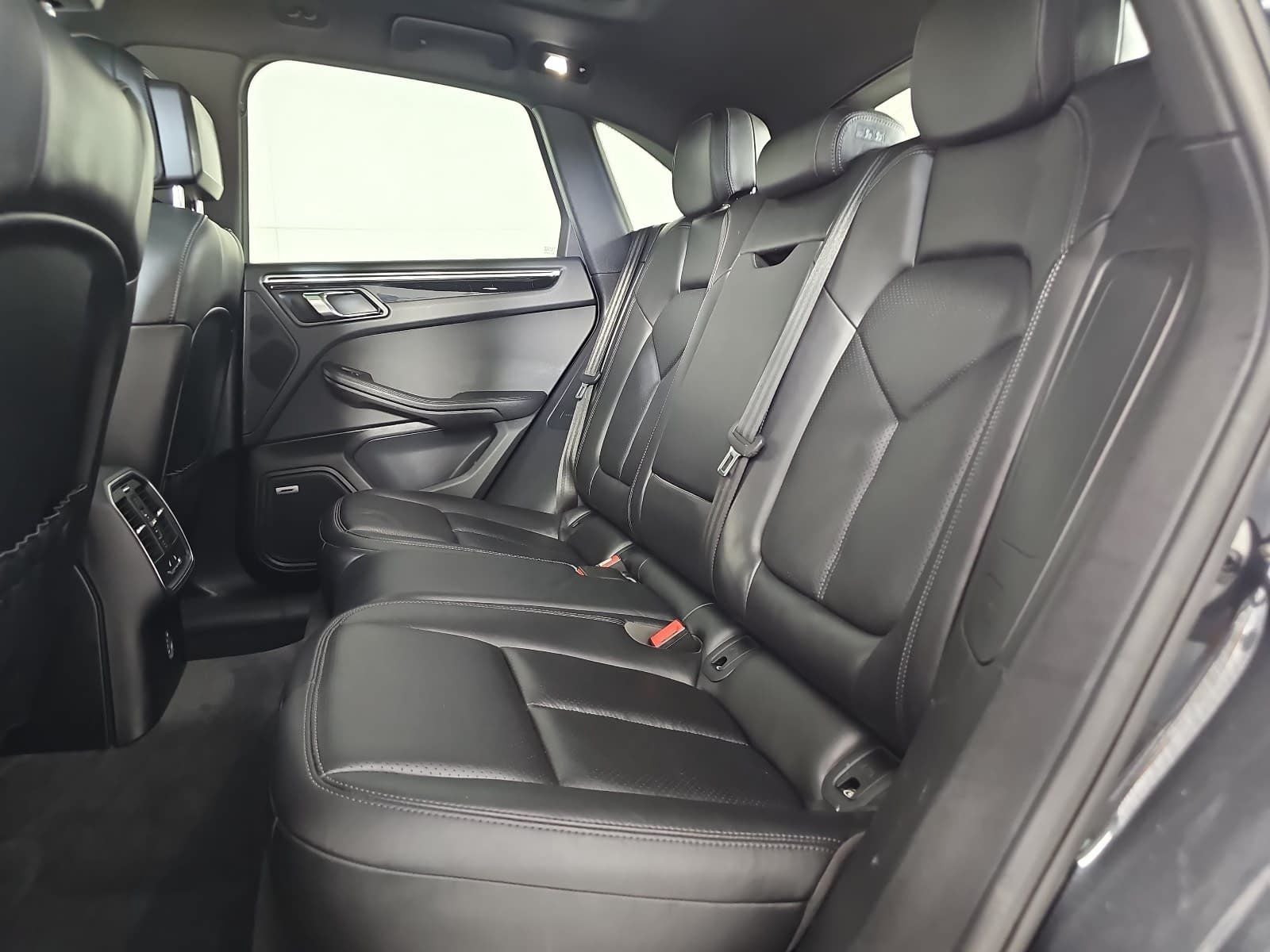 2018 Porsche Macan S