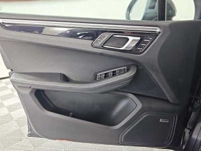 2018 Porsche Macan S